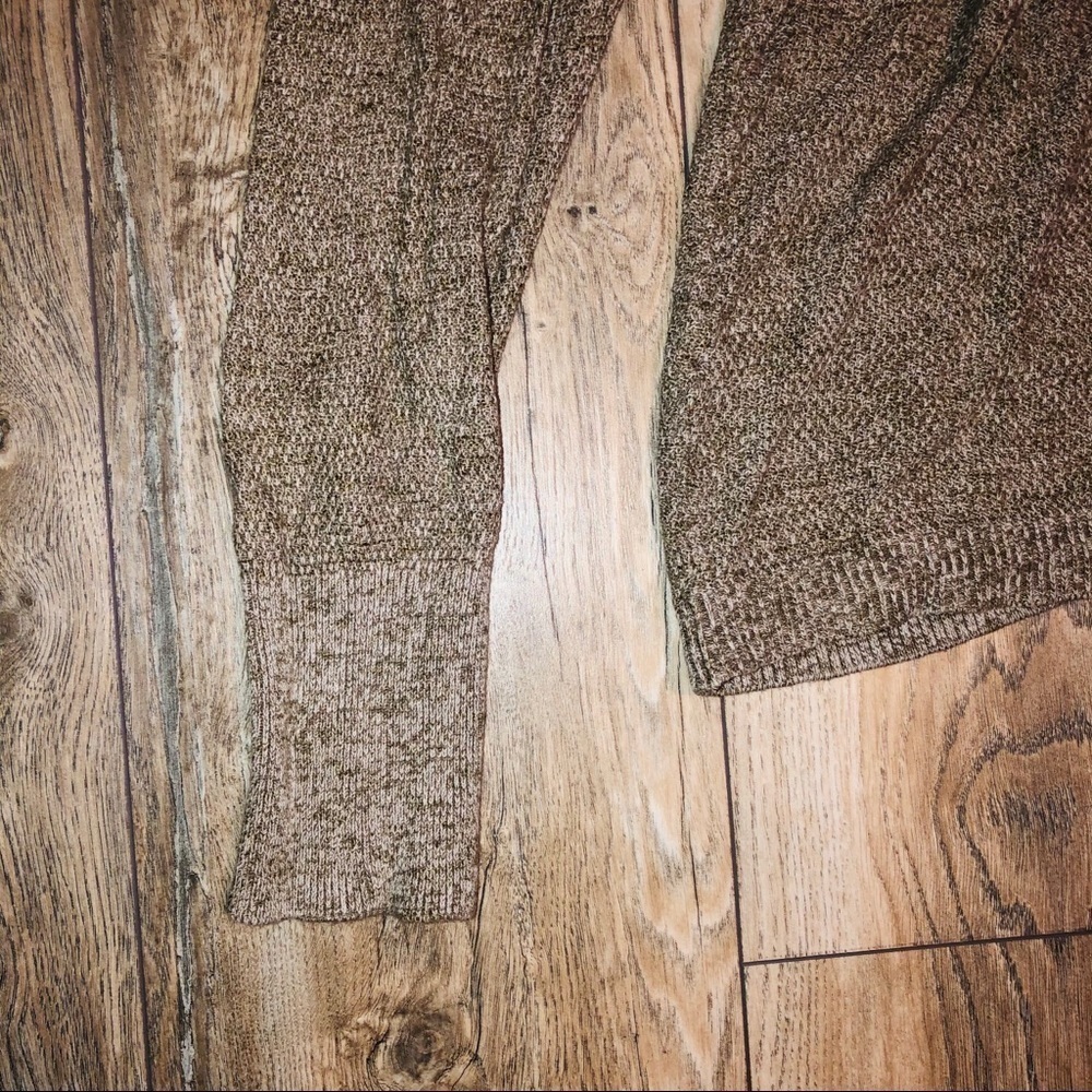 Banana Republic Tan Sweater - Picture 3 of 8